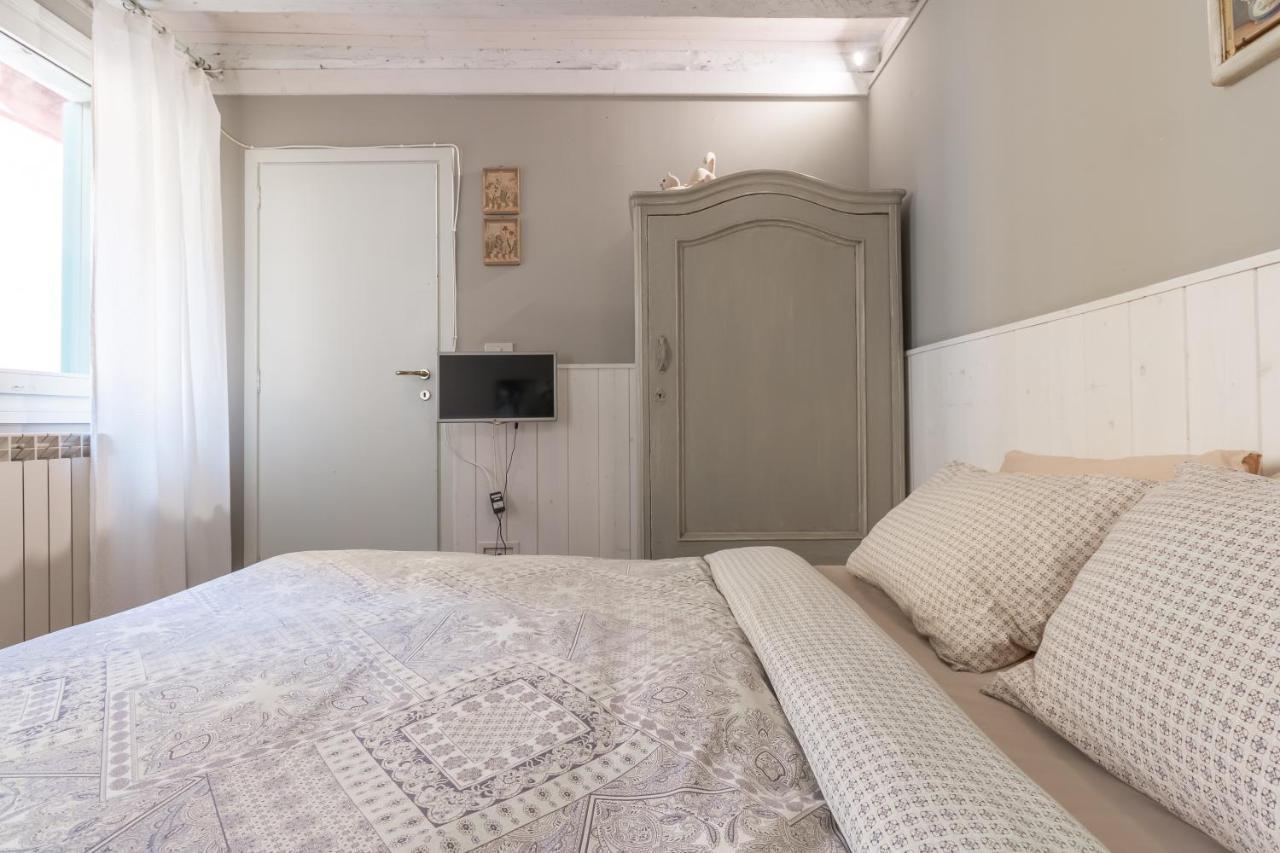 Ca Falier Piccolo - Little Sweet Studio In 10-12 Minutes From Bus&Train Station Lejlighed Venedig Eksteriør billede